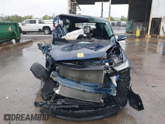 ✅ 2023 Chevrolet Traverse LT Cloth • VIN: 1GNEVGKW9PJ271149 • Лот: 42353473. Опубликован ранее на IAAI с пробегом 18 500 миль. Бесплатный доступ к архиву аукционных продаж из США и подробный отчёт об истории автомобиля на DreamBid. Изображение 11.