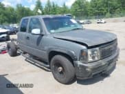 ✅ 2001 Chevrolet Silverado 1500 • VIN: 2GCEK19T811154366 • Лот: 42706317. Опубликован ранее на IAAI с пробегом 285 671 миль. Бесплатный доступ к архиву аукционных продаж из США и подробный отчёт об истории автомобиля на DreamBid. Изображение 1.