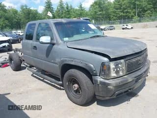 ✅ 2001 Chevrolet Silverado 1500 • VIN: 2GCEK19T811154366 • Лот: 42706317. Опубликован ранее на IAAI с пробегом 285 671 миль. Бесплатный доступ к архиву аукционных продаж из США и подробный отчёт об истории автомобиля на DreamBid. Изображение 1.
