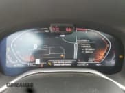 ✅ 2022 BMW 7 Series 750i xDrive • VIN: WBA7U2C01NCK70139 • Lot: 61612135. Wystawiony na Copart z przebiegiem 91 629 mil. Bezpłatny archiwum sprzedaży aukcyjnych z USA i szczegółowy raport historii pojazdu na DreamBid. Zdjęcie 9.