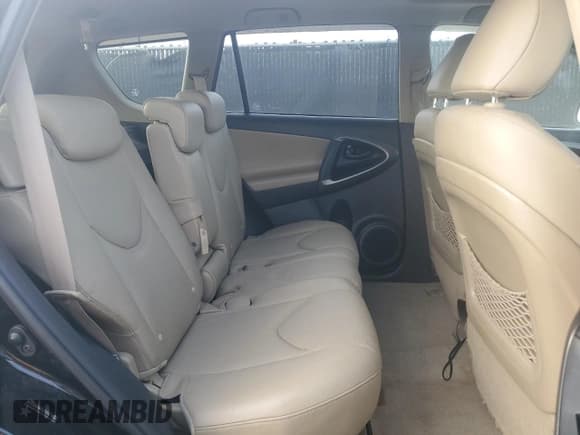 ✅ 2009 Toyota RAV4 Limited • VIN: JTMZK31V89D002193 • Lot: 70867045. Wystawiony na Copart z przebiegiem 194 653 mil. Bezpłatny archiwum sprzedaży aukcyjnych z USA i szczegółowy raport historii pojazdu na DreamBid. Zdjęcie 11.