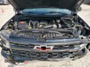 ✅ 2022 Chevrolet Silverado 1500 ZR2 • VIN: 3GCUDHEL9NG587499 • Лот: 72062985. Опубликован ранее на Copart с пробегом 54 097 миль. Бесплатный доступ к архиву аукционных продаж из США и подробный отчёт об истории автомобиля на DreamBid. Изображение 11.