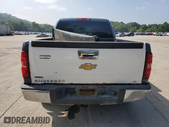 ✅ 2010 Chevrolet Silverado 1500 LT • VIN: 3GCRKSE39AG262421 • Lot: 67966625. Listed on Copart with 165,990 mi. Free auction sales archive from the USA and detailed vehicle history report at DreamBid. Image 6.