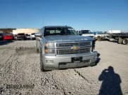 ✅ 2014 Chevrolet Silverado 1500 High Country • VIN: 3GCUKTEJ6EG509107 • Лот: 81090074. Опубликован ранее на Copart с пробегом 104 150 миль. Бесплатный доступ к архиву аукционных продаж из США и подробный отчёт об истории автомобиля на DreamBid. Изображение 10.