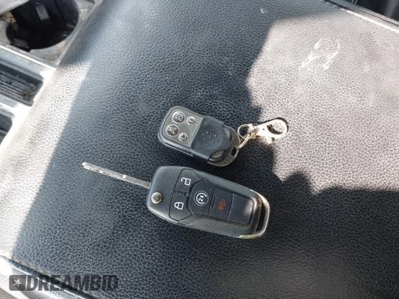 ✅ 2017 Ford F-150 XL • VIN: 1FTEW1C83HFA35670 • Lot: 43628682. Listed on IAAI with 177,749 mi. Free auction sales archive from the USA and detailed vehicle history report at DreamBid. Image 11.