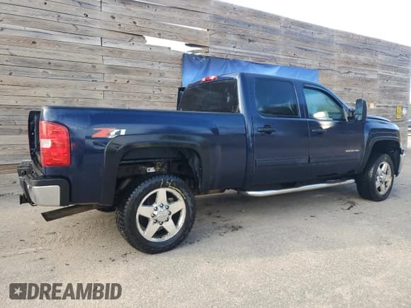✅ 2011 Chevrolet Silverado 2500HD LT • VIN: 1GC1KXCG3BF169266 • Lot: 80748325. Listed on Copart with 151,168 mi. Free auction sales archive from the USA and detailed vehicle history report at DreamBid. Image 3.