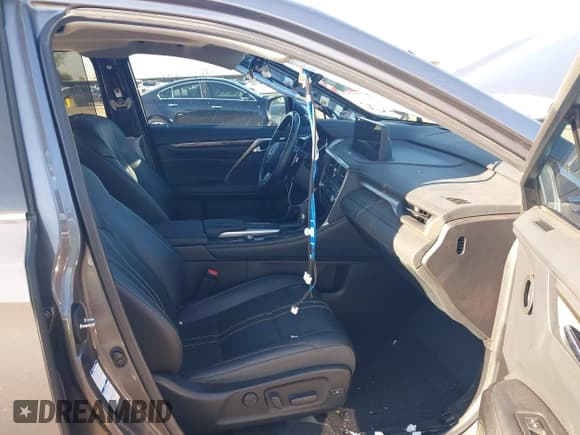 ✅ 2022 Lexus RX 450h • VIN: 2T2JGMDA3NC085550 • Лот: 43839819. Опубликован ранее на IAAI с пробегом 27 640 миль. Бесплатный доступ к архиву аукционных продаж из США и подробный отчёт об истории автомобиля на DreamBid. Изображение 5.