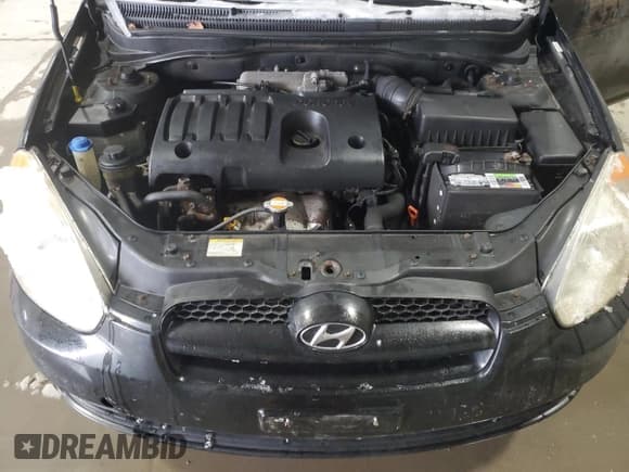 ✅ 2010 Hyundai Accent GS • VIN: KMHCM3ACXAU151235 • Lot: 86600924. Wystawiony na Copart z przebiegiem 221 764 mil. Bezpłatny archiwum sprzedaży aukcyjnych z USA i szczegółowy raport historii pojazdu na DreamBid. Zdjęcie 11.