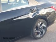 ✅ 2025 Hyundai Elantra Limited • VIN: KMHLP4DG1SU027738 • Lot: 43643629. Wystawiony na IAAI z przebiegiem 9 854 mil. Bezpłatny archiwum sprzedaży aukcyjnych z USA i szczegółowy raport historii pojazdu na DreamBid. Zdjęcie 6.