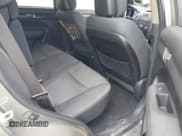 ✅ 2012 Kia Sorento LX • VIN: 5XYKT4A68CG279092 • Лот: 43315857. Опубликован ранее на IAAI с пробегом 28 миль. Бесплатный доступ к архиву аукционных продаж из США и подробный отчёт об истории автомобиля на DreamBid. Изображение 8.