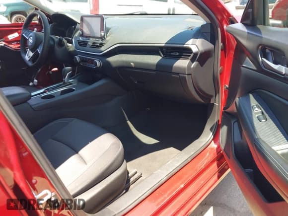 ✅ 2022 Nissan Altima SV • VIN: 1N4BL4DV6NN312532 • Lot: 39991411. Wystawiony na IAAI z przebiegiem 24 310 mil. Bezpłatny archiwum sprzedaży aukcyjnych z USA i szczegółowy raport historii pojazdu na DreamBid. Zdjęcie 5.