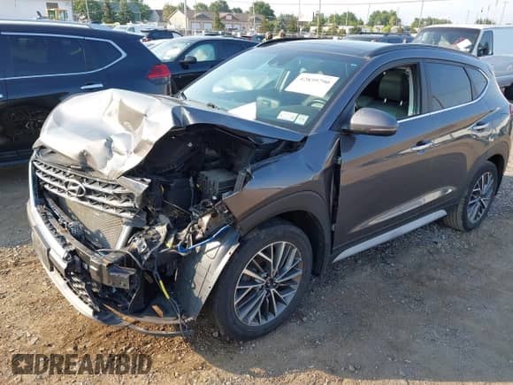 2020 Hyundai Tucson SEL z VIN KM8J3CAL1LU095232, wystawiony jako IAAI lot #42839790 z przebiegiem 90 834 mil mil oraz . Historia ofert i sprzedaży dostępna na DreamBid. Obrazek 2.