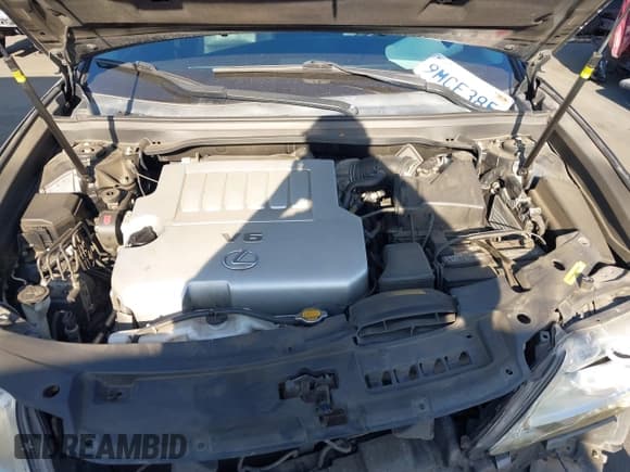 ✅ 2015 Lexus ES 330 • VIN: JTHBK1GG7F2181010 • Lot: 43138118. Listed on IAAI with 125,115 mi. Free auction sales archive from the USA and detailed vehicle history report at DreamBid. Image 10.