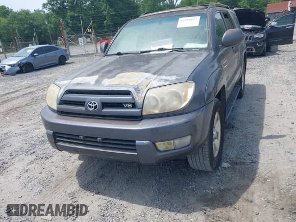 ✅ 2005 Toyota 4Runner Limited • VIN: JTEBT17R750051203 • Lot: 42298011. Listed on IAAI with 265,136 mi. Free auction sales archive from the USA and detailed vehicle history report at DreamBid. Image 6.