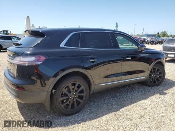 ✅ 2020 Lincoln Nautilus Reserve • VIN: 2LMPJ8KP5LBL28439 • Lot: 65732515. Wystawiony na Copart z przebiegiem 57 742 mil. Bezpłatny archiwum sprzedaży aukcyjnych z USA i szczegółowy raport historii pojazdu na DreamBid. Zdjęcie 3.