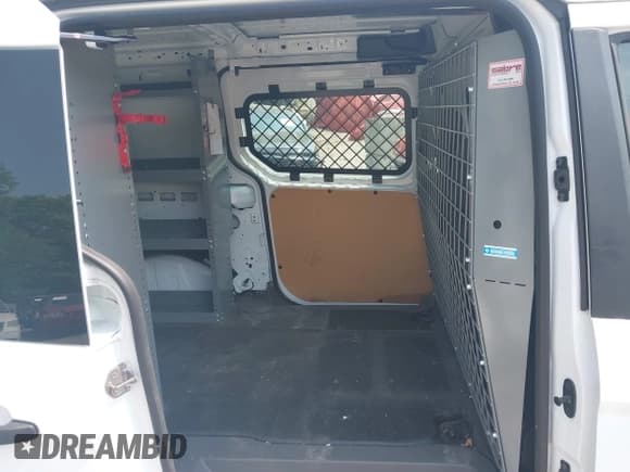 ✅ 2022 Ford Transit Connect XL • VIN: NM0LE7S24N1519704 • Lot: 42384695. Listed on IAAI with 113,811 mi. Free auction sales archive from the USA and detailed vehicle history report at DreamBid. Image 8.