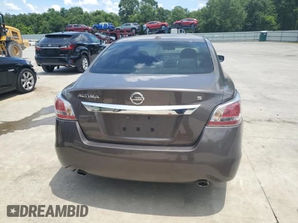✅ 2015 Nissan Altima SL • VIN: 1N4AL3AP7FC431683 • Lot: 60734585. Listed on Copart with 190,260 mi. Free auction sales archive from the USA and detailed vehicle history report at DreamBid. Image 6.