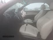 ✅ 2012 BMW 1 Series 128i • VIN: WBAUL7C53CVM83626 • Lot: 91701765. Wystawiony na Copart z przebiegiem 36 919 mil. Bezpłatny archiwum sprzedaży aukcyjnych z USA i szczegółowy raport historii pojazdu na DreamBid. Zdjęcie 7.