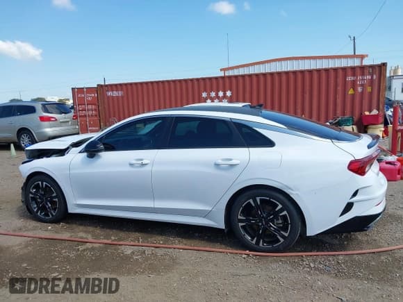 ✅ 2023 Kia K5 GT-Line • VIN: 5XXG64J21PG176245 • Lot: 41992297. Wystawiony na IAAI z przebiegiem 31 689 mil. Bezpłatny archiwum sprzedaży aukcyjnych z USA i szczegółowy raport historii pojazdu na DreamBid. Zdjęcie 15.