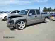 2001 Chevrolet Silverado 1500 LT z VIN 1GCEC19T01Z328774, wystawiony jako Copart lot #51870105 z przebiegiem Nie podano mil oraz Szkoda całkowita • Salvage title. Historia ofert i sprzedaży dostępna na DreamBid. Obrazek 1.