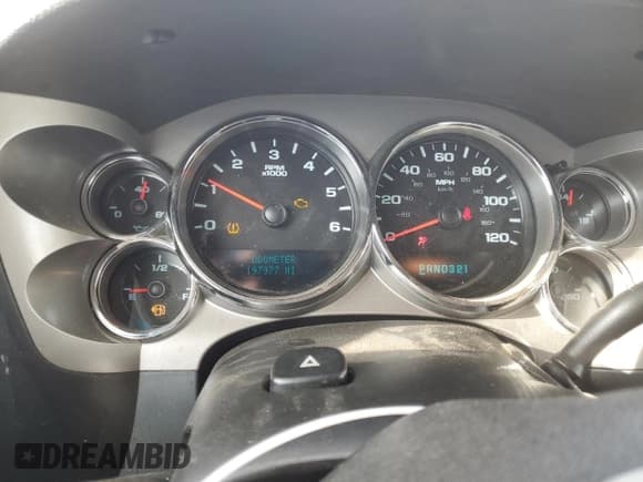 ✅ 2008 Chevrolet Silverado 1500 1LT • VIN: 1GCEC19J98Z301548 • Lot: 89601025. Listed on Copart with 197,977 mi. Free auction sales archive from the USA and detailed vehicle history report at DreamBid. Image 9.