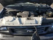 ✅ 2003 Ford Econoline Cargo • VIN: 1FTRE14213HA38241 • Lot: 93502845. Wystawiony na Copart z przebiegiem Nie podano. Bezpłatny archiwum sprzedaży aukcyjnych z USA i szczegółowy raport historii pojazdu na DreamBid. Zdjęcie 12.