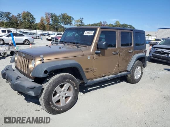 ✅ 2015 Jeep Wrangler Unlimited Sport • VIN: 1C4HJWDG7FL620619 • Лот: 82568875. Опубликован ранее на Copart с пробегом 95 171 миль. Бесплатный доступ к архиву аукционных продаж из США и подробный отчёт об истории автомобиля на DreamBid. Изображение 1.