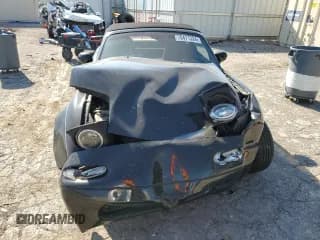 ✅ 1996 Mazda MX-5 Miata • VIN: JM1NA3536T0713836 • Lot: 70471324. Wystawiony na Copart z przebiegiem 211 633 mil. Bezpłatny archiwum sprzedaży aukcyjnych z USA i szczegółowy raport historii pojazdu na DreamBid. Zdjęcie 5.