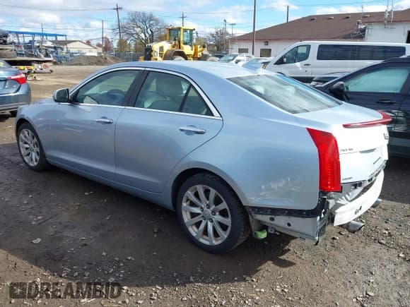 ✅ 2017 Cadillac ATS AWD • VIN: 1G6AG5RX5H0120372 • Lot: 43625676. Wystawiony na IAAI z przebiegiem 101 046 mil. Bezpłatny archiwum sprzedaży aukcyjnych z USA i szczegółowy raport historii pojazdu na DreamBid. Zdjęcie 3.