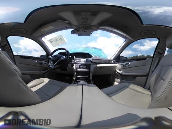 ✅ 2014 Mercedes-Benz E 350 Luxury • VIN: WDDHH8JBXEA996070 • Lot: 42708798. Wystawiony na IAAI z przebiegiem 137 436 mil. Bezpłatny archiwum sprzedaży aukcyjnych z USA i szczegółowy raport historii pojazdu na DreamBid. Zdjęcie 22.