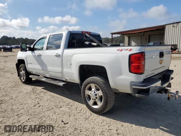 ✅ 2017 Chevrolet Silverado 2500HD LT • VIN: 1GC1KVEY5HF126423 • Lot: 68342725. Wystawiony na Copart z przebiegiem 125 107 mil. Bezpłatny archiwum sprzedaży aukcyjnych z USA i szczegółowy raport historii pojazdu na DreamBid. Zdjęcie 2.