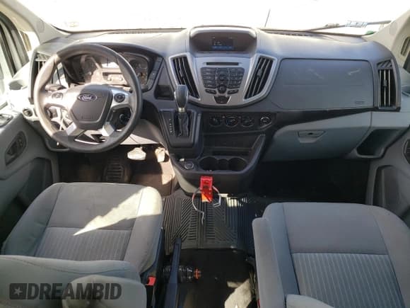 ✅ 2018 Ford Transit XL • VIN: 1FBZX2CGXJKA08902 • Lot: 64717945. Listed on Copart with 327,537 mi. Free auction sales archive from the USA and detailed vehicle history report at DreamBid. Image 8.