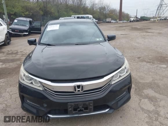 ✅ 2017 Honda Accord EX-L • VIN: 1HGCR3F89HA009515 • Лот: 43672398. Опубликован ранее на IAAI с пробегом 126 385 миль. Бесплатный доступ к архиву аукционных продаж из США и подробный отчёт об истории автомобиля на DreamBid. Изображение 13.