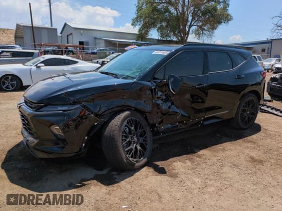 ✅ 2023 Chevrolet Blazer RS • VIN: 3GNKBERSXPS100136 • Lot: 68014405. Wystawiony na Copart z przebiegiem 42 845 mil. Bezpłatny archiwum sprzedaży aukcyjnych z USA i szczegółowy raport historii pojazdu na DreamBid. Zdjęcie 1.