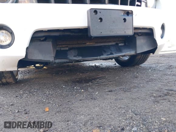 ✅ 2011 Chevrolet Camaro 2LT • VIN: 2G1FC1ED3B9162063 • Lot: 43534445. Listed on IAAI with 133,425 mi. Free auction sales archive from the USA and detailed vehicle history report at DreamBid. Image 6.