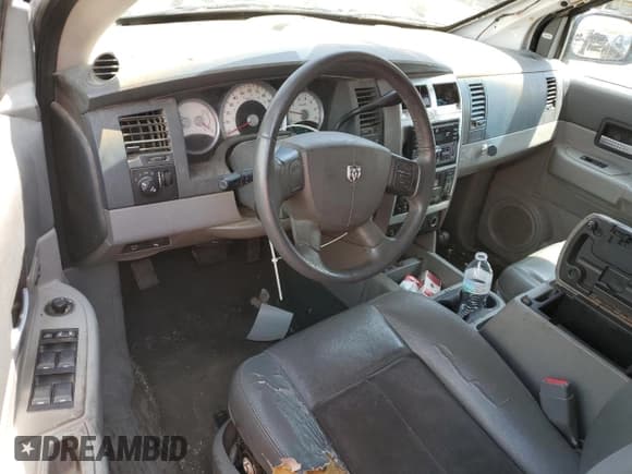 ✅ 2007 Dodge Durango Limited • VIN: 1D8HB58P97F551466 • Лот: 63528505. Опубликован ранее на Copart с пробегом 257 036 миль. Бесплатный доступ к архиву аукционных продаж из США и подробный отчёт об истории автомобиля на DreamBid. Изображение 8.