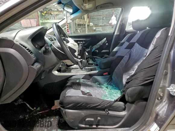 ✅ 2015 Nissan Altima 2.5 • VIN: 1N4AL3AP3FC203924 • Lot: 94037635. Listed on Copart with Not provided. Free auction sales archive from the USA and detailed vehicle history report at DreamBid. Image 7.