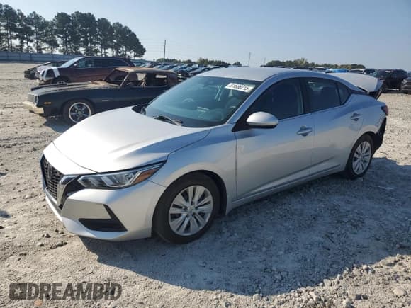 ✅ 2021 Nissan Sentra S • VIN: 3N1AB8BV8MY257122 • Lot: 81666215. Listed on Copart with 86,488 mi. Free auction sales archive from the USA and detailed vehicle history report at DreamBid. Image 1.