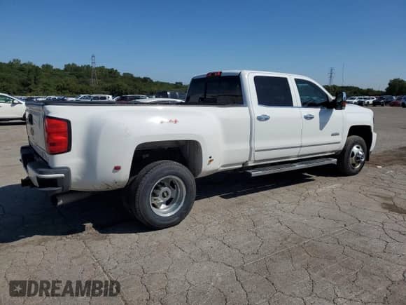 2016 Chevrolet Silverado 3500HD High Country с VIN 1GC4K1E84GF244614, выставлен на аукционе Copart как лот 71503415 с пробегом 438 472 миль миль и Чистый • Clean title. История ставок и продаж доступна на DreamBid. Изображение 3.