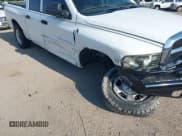 ✅ 2004 Dodge 2500 ST • VIN: 3D7KA28D54G174520 • Lot: 43009846. Wystawiony na IAAI z przebiegiem 198 881 mil. Bezpłatny archiwum sprzedaży aukcyjnych z USA i szczegółowy raport historii pojazdu na DreamBid. Zdjęcie 6.