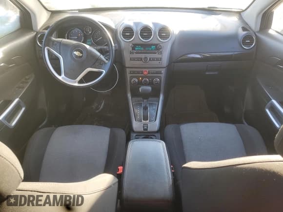 ✅ 2014 Chevrolet Captiva Sport LS • VIN: 3GNAL2EK7ES596250 • Lot: 88295555. Wystawiony na Copart z przebiegiem 72 221 mil. Bezpłatny archiwum sprzedaży aukcyjnych z USA i szczegółowy raport historii pojazdu na DreamBid. Zdjęcie 8.