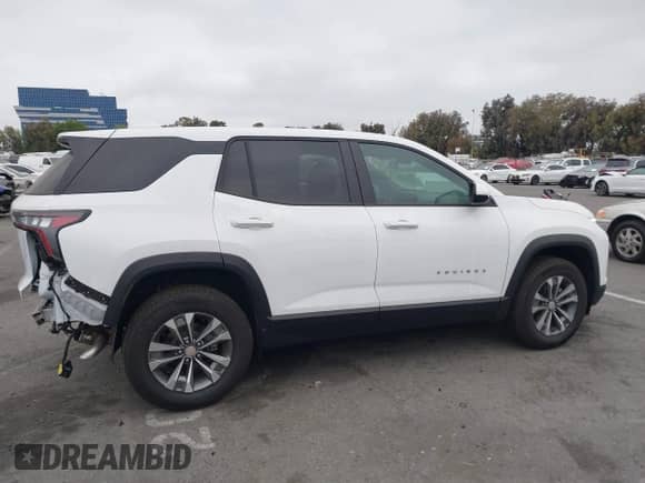 2025 Chevrolet Equinox AWD LT z VIN 3GNAXPEG4SL311197, wystawiony jako IAAI lot #42353067 z przebiegiem 5 340 mil mil oraz . Historia ofert i sprzedaży dostępna na DreamBid. Obrazek 14.