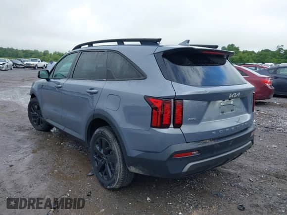 2022 Kia Sorento X-Line S z VIN 5XYRLDLC1NG085105, wystawiony jako IAAI lot #42375855 z przebiegiem 43 182 mil mil oraz . Historia ofert i sprzedaży dostępna na DreamBid. Obrazek 3.