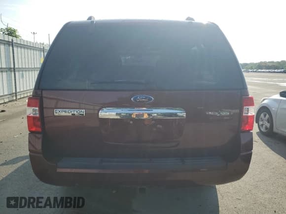 ✅ 2012 Ford Expedition Max King Ranch • VIN: 1FMJK1J57CEF63645 • Lot: 62130665. Listed on Copart with 105,839 mi. Free auction sales archive from the USA and detailed vehicle history report at DreamBid. Image 6.