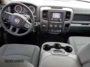 ✅ 2017 Ram 1500 Express • VIN: 3C6RR7KT5HG544067 • Lot: 91689065. Wystawiony na Copart z przebiegiem 175 600 mil. Bezpłatny archiwum sprzedaży aukcyjnych z USA i szczegółowy raport historii pojazdu na DreamBid. Zdjęcie 8.