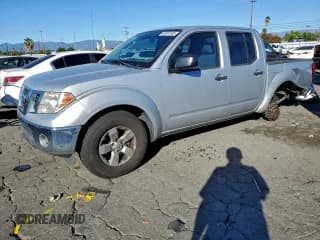 ✅ 2011 Nissan Frontier SV • VIN: 1N6AD0ER7BC439596 • Lot: 95921385. Listed on Copart with 134,178 mi. Free auction sales archive from the USA and detailed vehicle history report at DreamBid. Image 1.