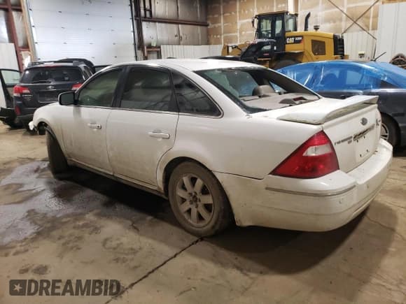 ✅ 2006 Ford Five Hundred SEL • VIN: 1FAHP27186G172646 • Lot: 73532814. Wystawiony na Copart z przebiegiem Nie podano. Bezpłatny archiwum sprzedaży aukcyjnych z USA i szczegółowy raport historii pojazdu na DreamBid. Zdjęcie 2.