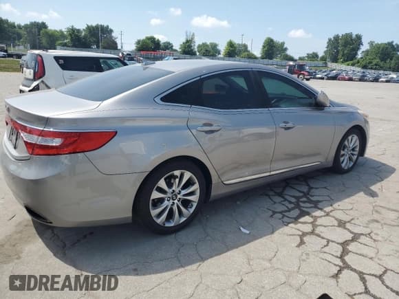 ✅ 2012 Hyundai Azera • VIN: KMHFG4JG0CA170362 • Лот: 62398995. Опубликован ранее на Copart с пробегом 146 985 миль. Бесплатный доступ к архиву аукционных продаж из США и подробный отчёт об истории автомобиля на DreamBid. Изображение 3.