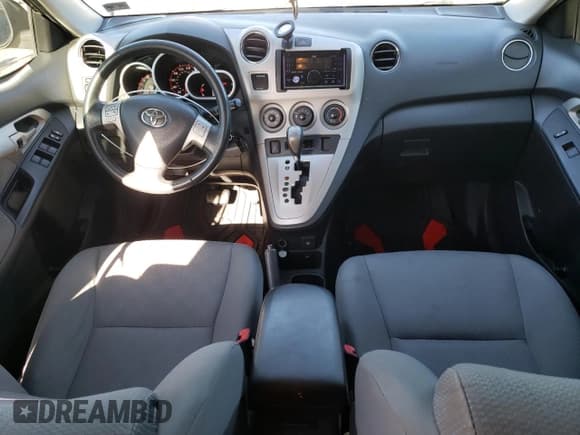 ✅ 2010 Toyota Matrix S • VIN: 2T1LE4EE6AC015653 • Lot: 92941195. Listed on Copart with 185,541 mi. Free auction sales archive from the USA and detailed vehicle history report at DreamBid. Image 8.