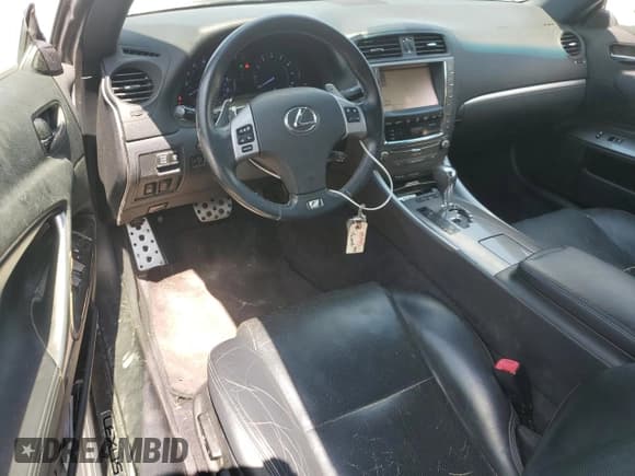 ✅ 2014 Lexus IS 250 C • VIN: JTHFF2C25E2530315 • Lot: 52079275. Listed on Copart with 122,386 mi. Free auction sales archive from the USA and detailed vehicle history report at DreamBid. Image 8.